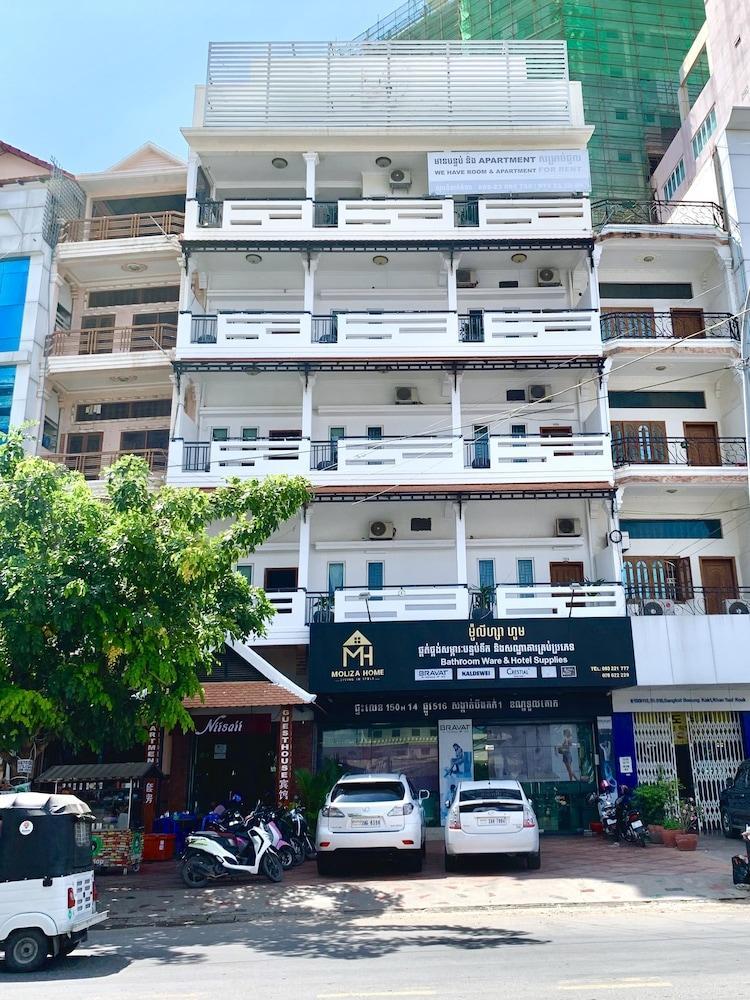 Aime House & Niisaii Apartment Phnom-Penh Buitenkant foto