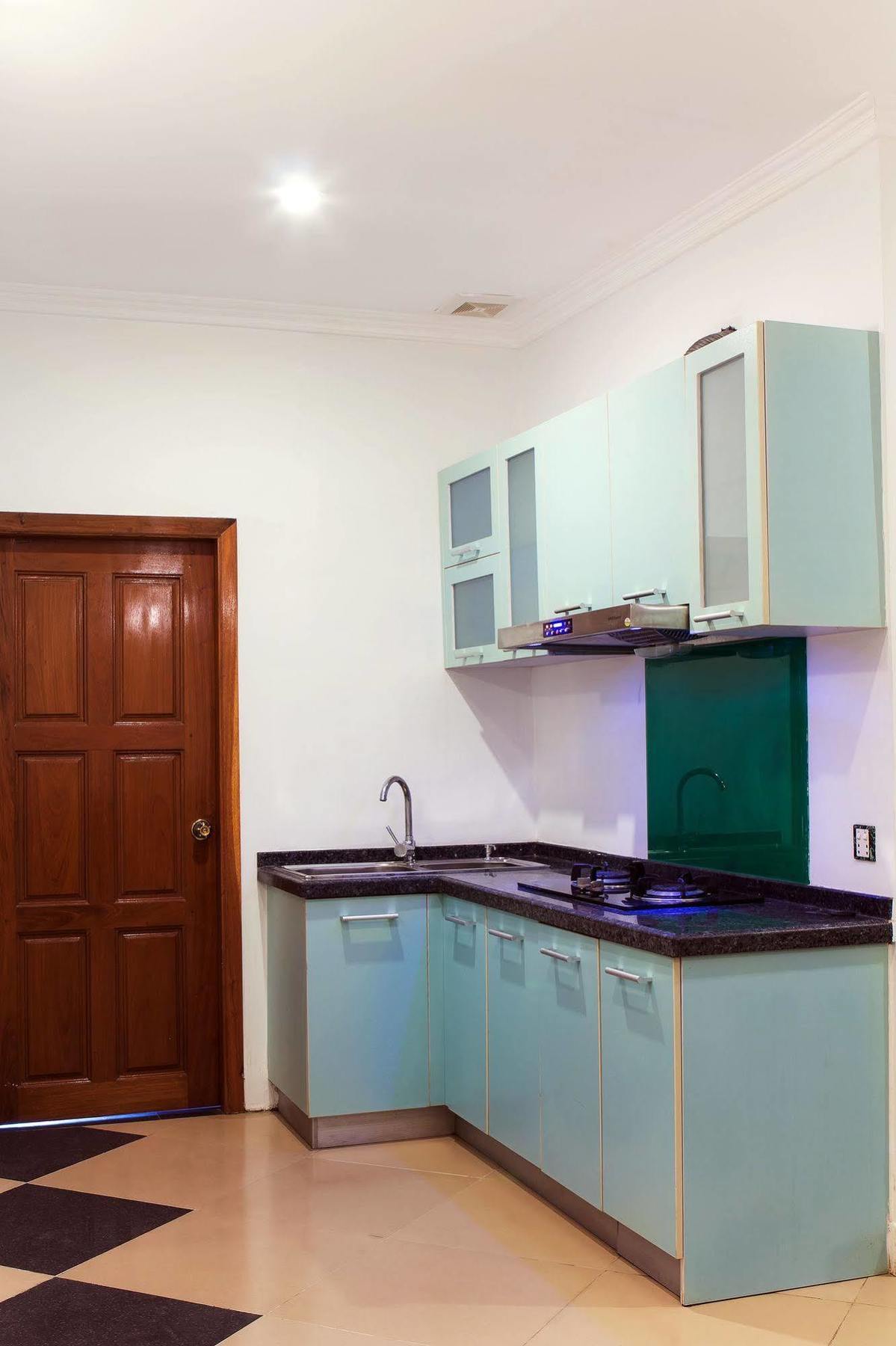 Aime House & Niisaii Apartment Phnom-Penh Buitenkant foto