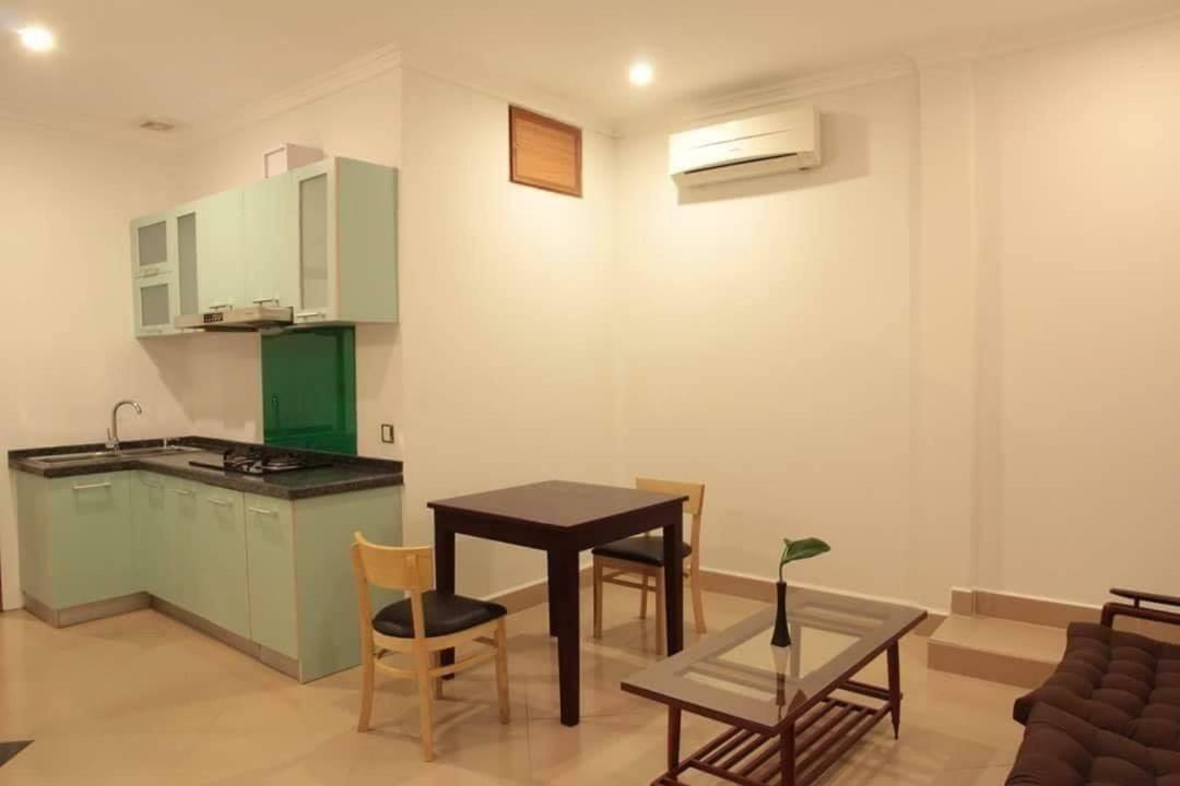 Aime House & Niisaii Apartment Phnom-Penh Buitenkant foto